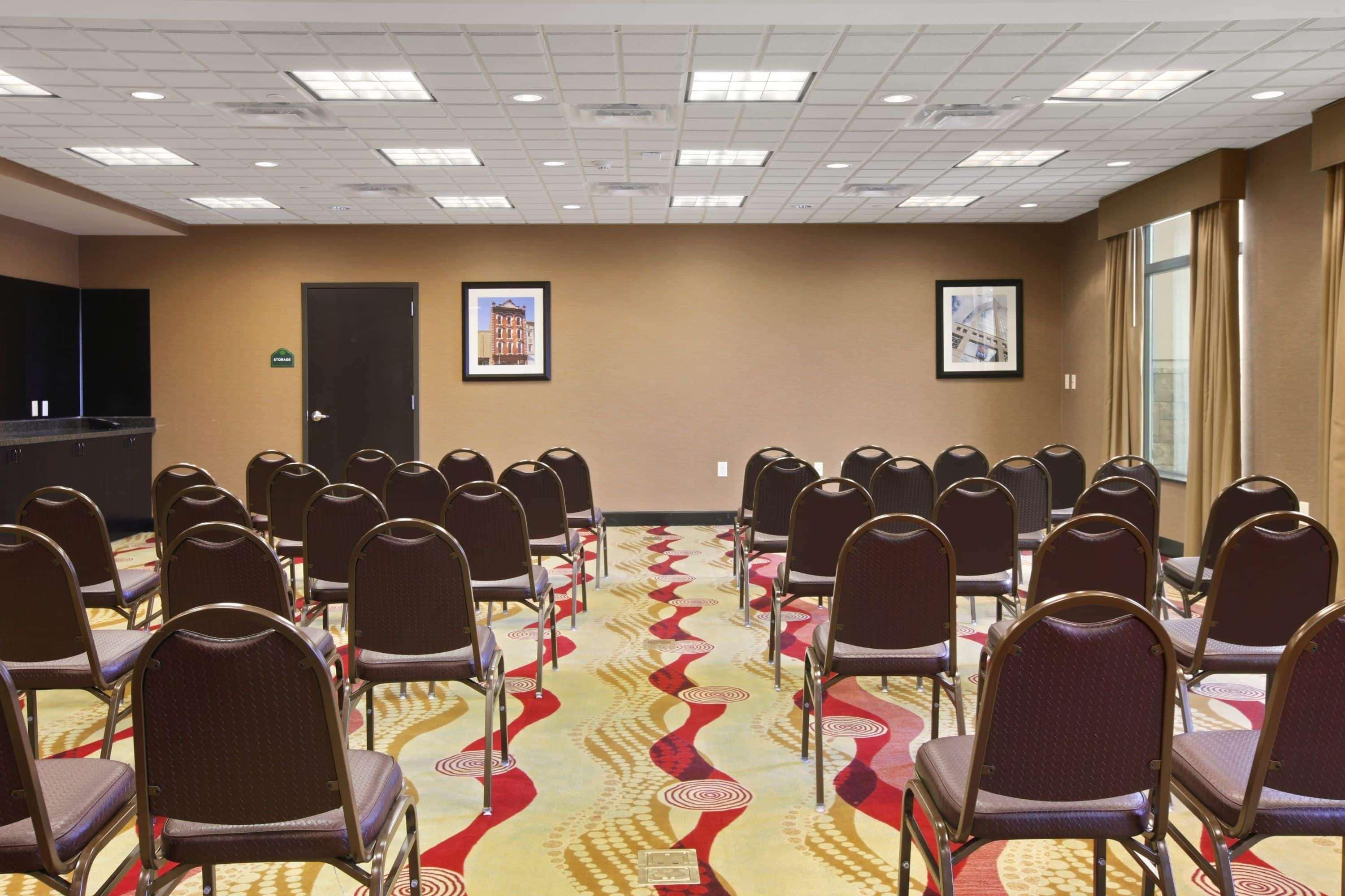 Wingate By Wyndham State Arena Raleigh/Cary Hotel Bagian luar foto