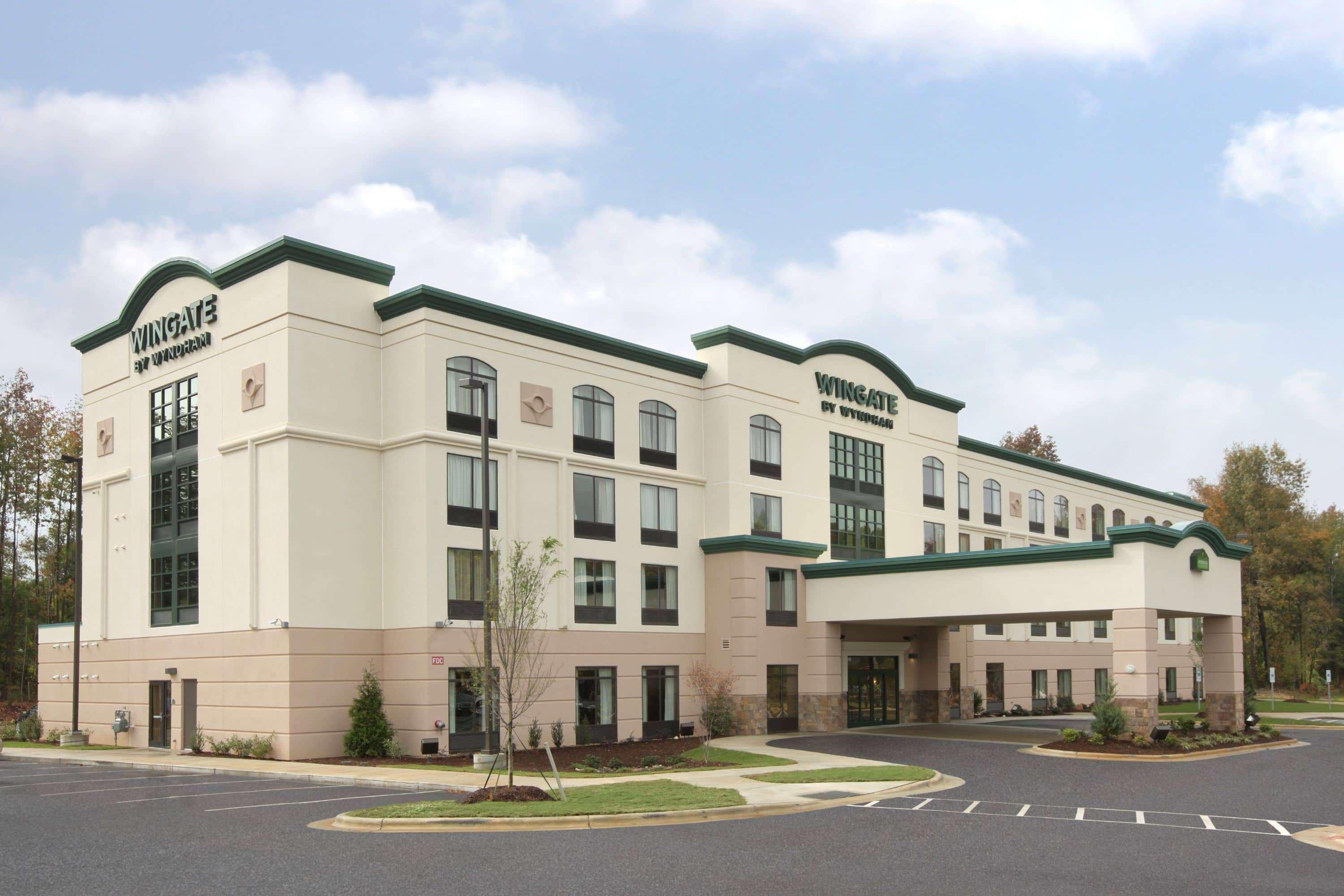Wingate By Wyndham State Arena Raleigh/Cary Hotel Bagian luar foto