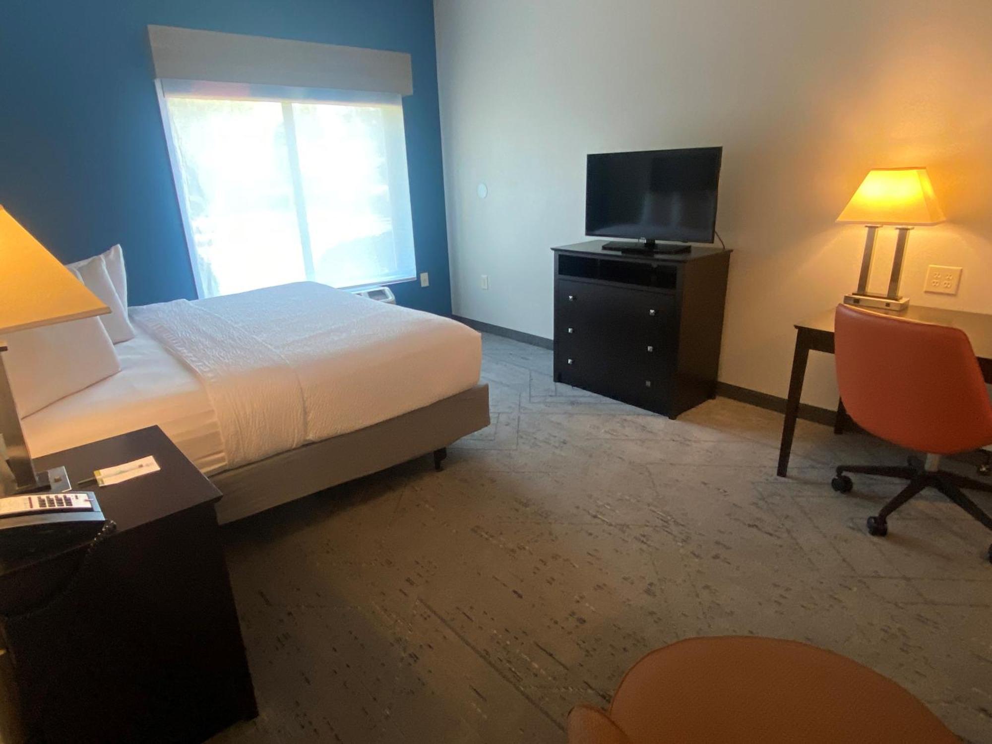 Wingate By Wyndham State Arena Raleigh/Cary Hotel Bagian luar foto