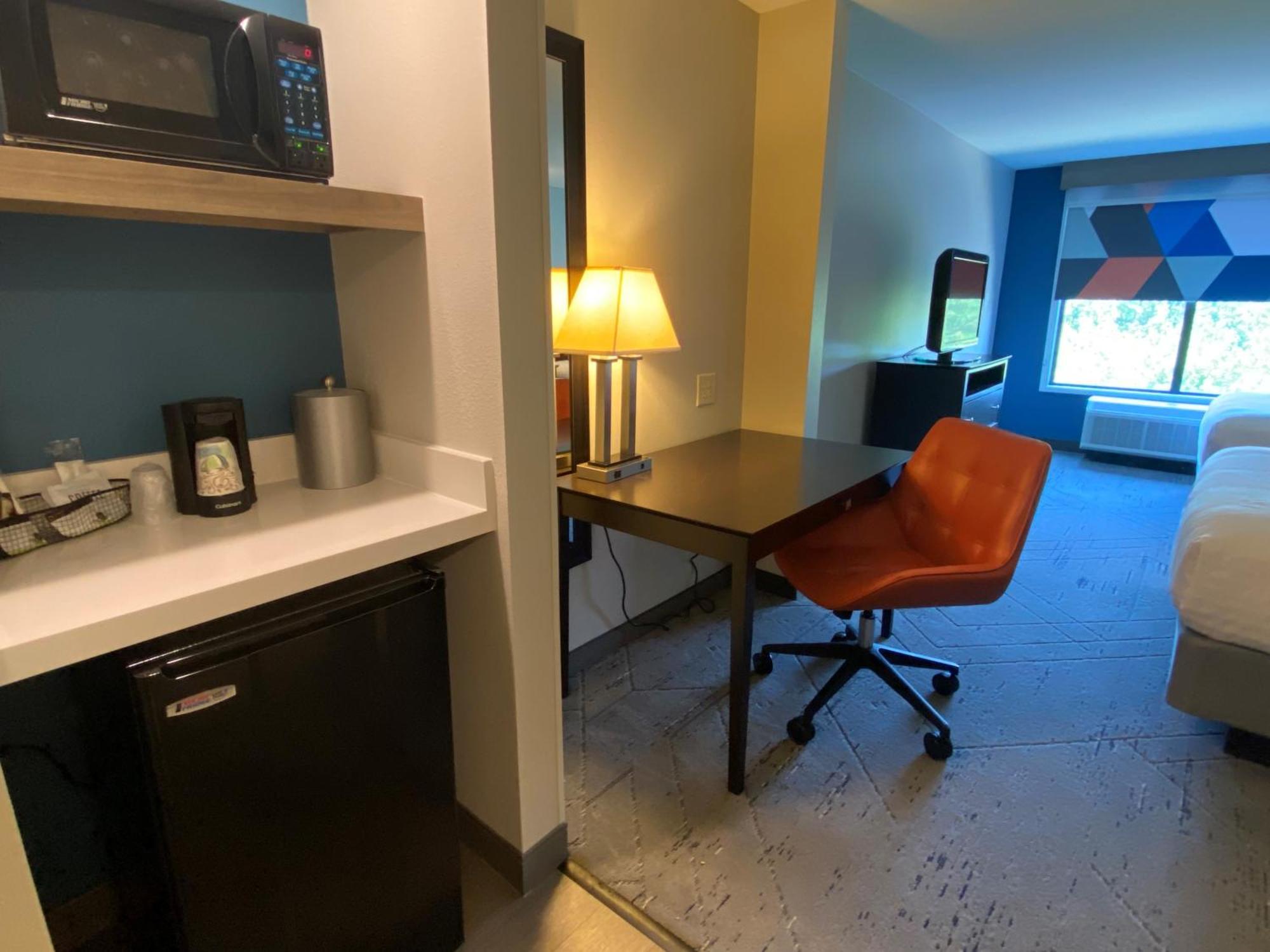 Wingate By Wyndham State Arena Raleigh/Cary Hotel Bagian luar foto