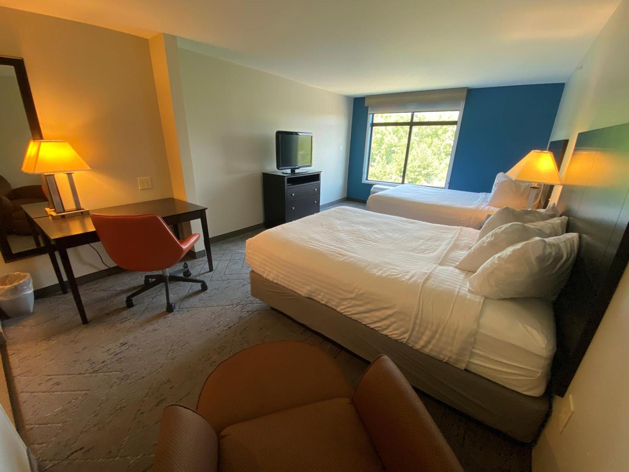 Wingate By Wyndham State Arena Raleigh/Cary Hotel Bagian luar foto