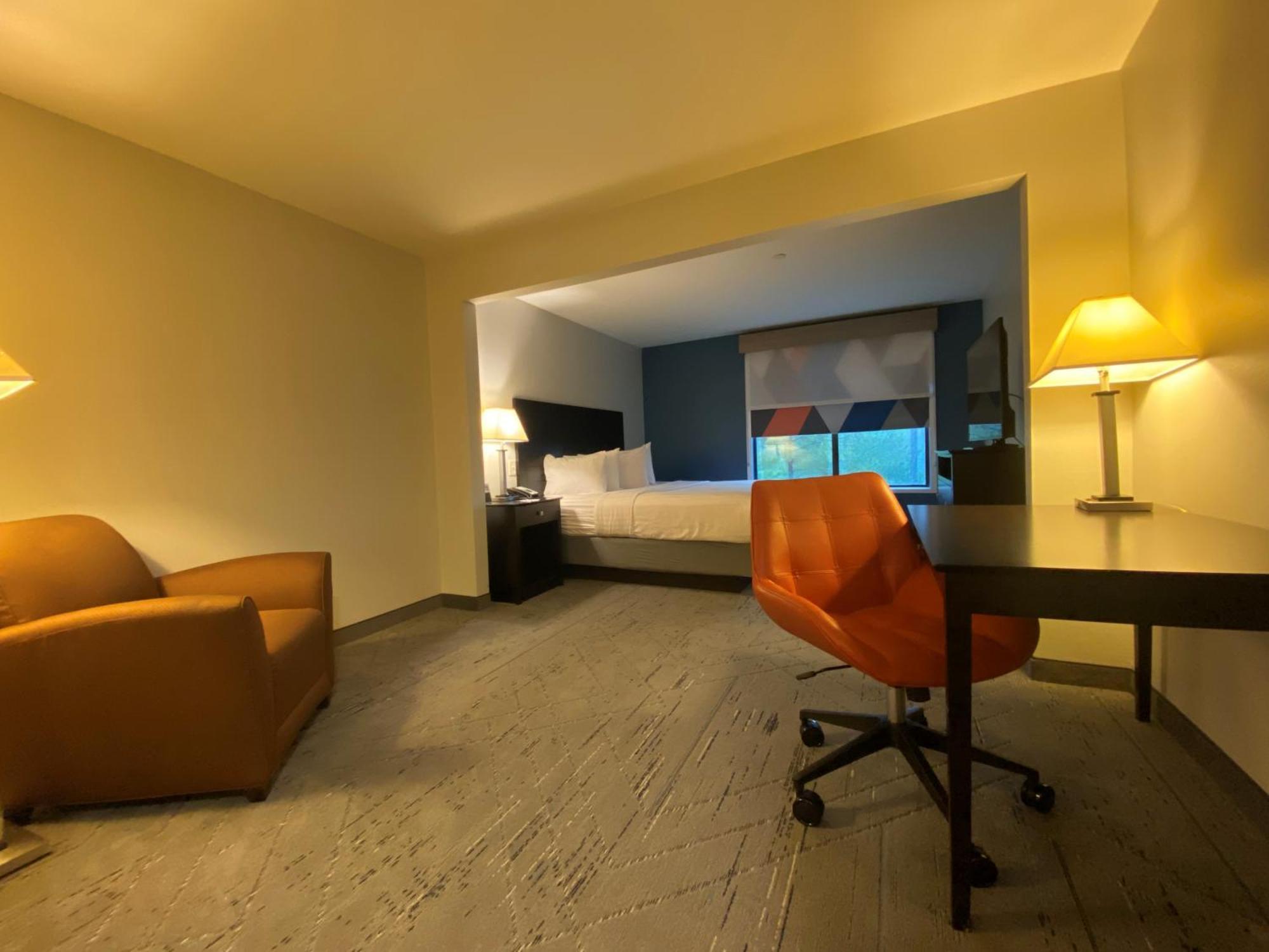 Wingate By Wyndham State Arena Raleigh/Cary Hotel Bagian luar foto