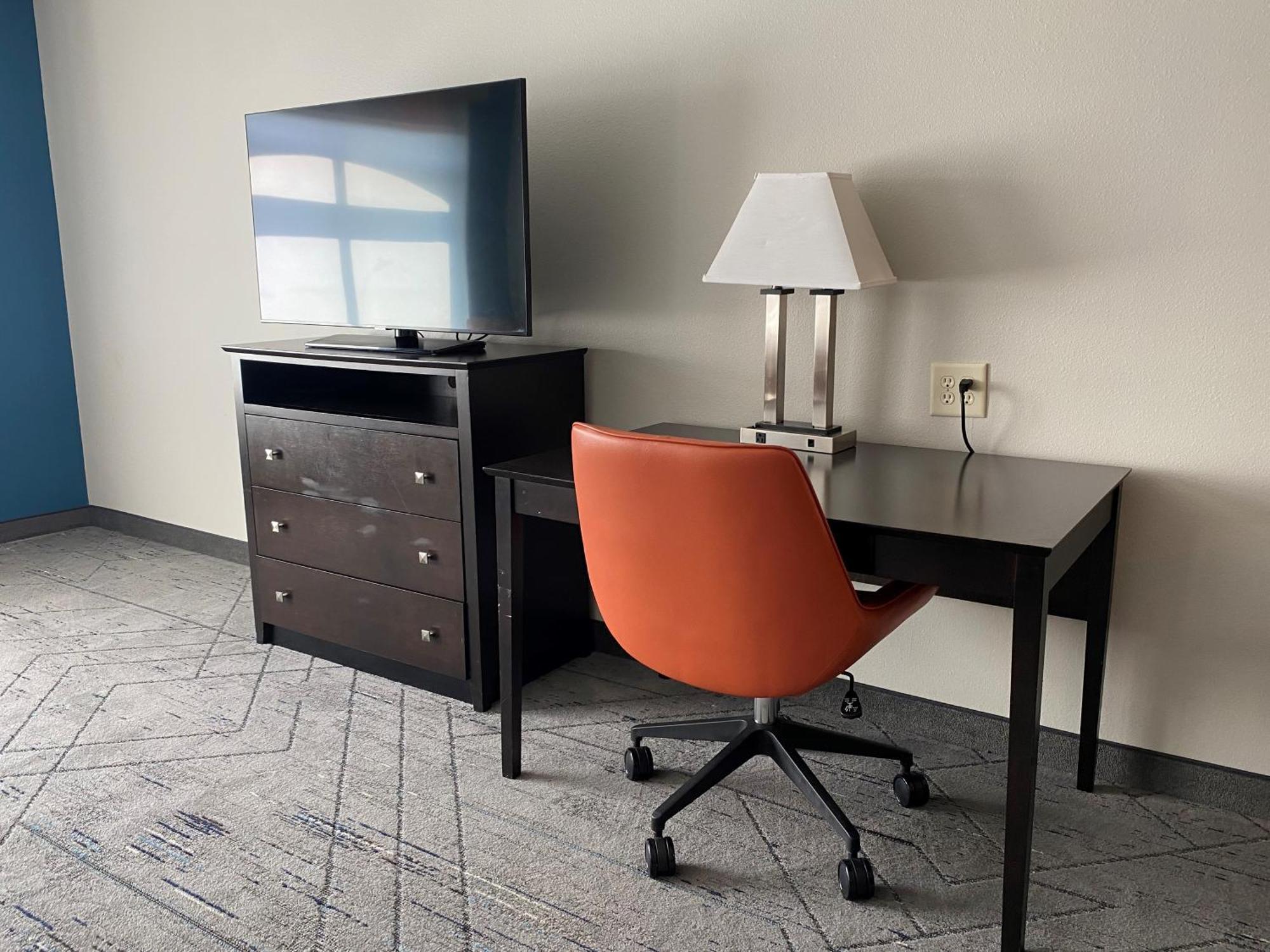 Wingate By Wyndham State Arena Raleigh/Cary Hotel Bagian luar foto